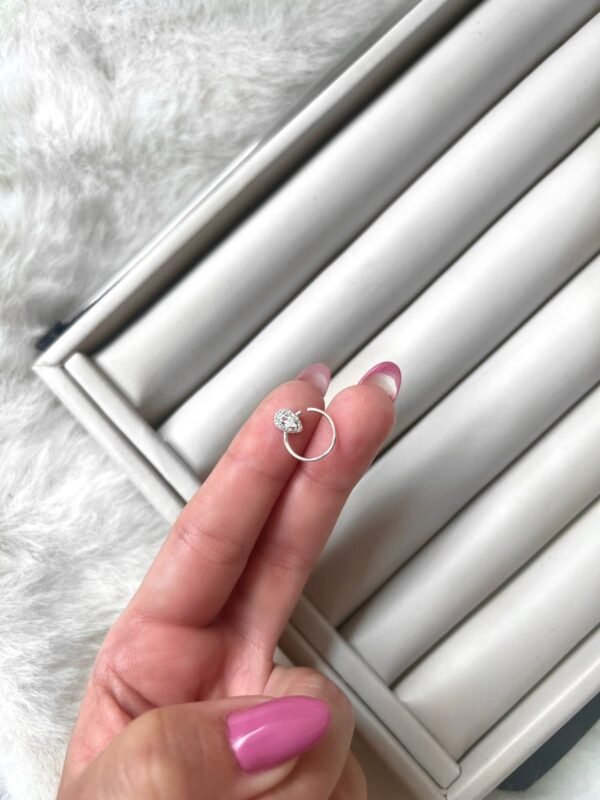 Piercing Gota Cravej.