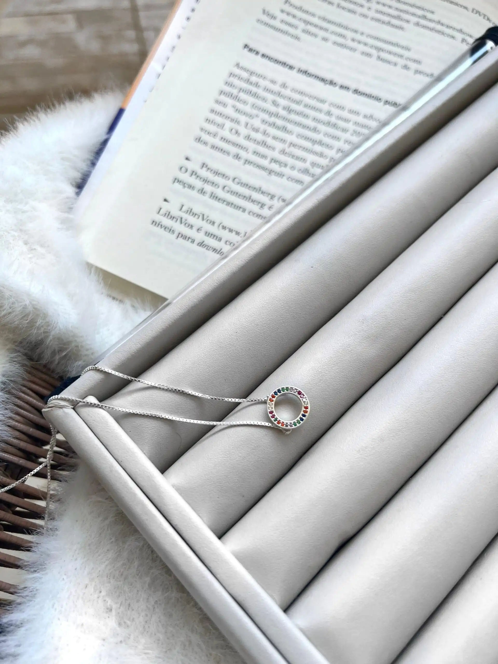 Colar Pingt. Círculo Cravej. (Inspiração Pandora) - Imagem 2