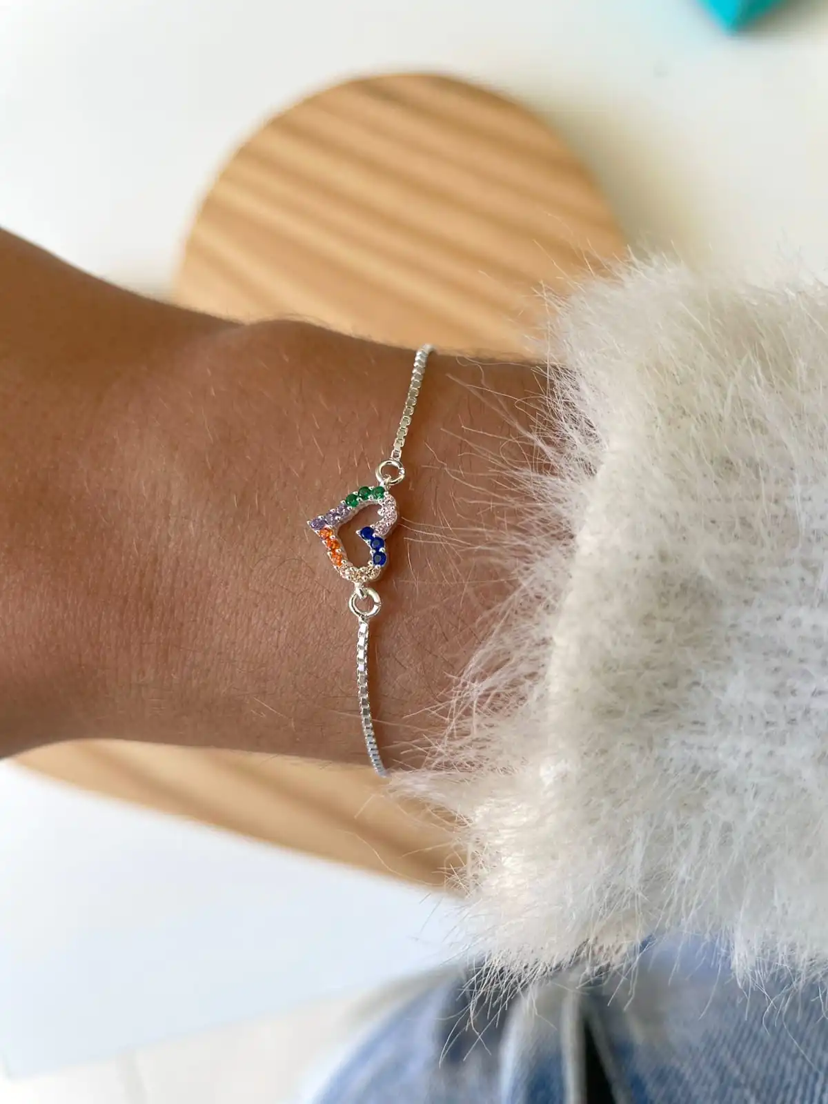 Pulseira Coração Vazado Cravej. (Colorida ou Cristal) - Imagem 3