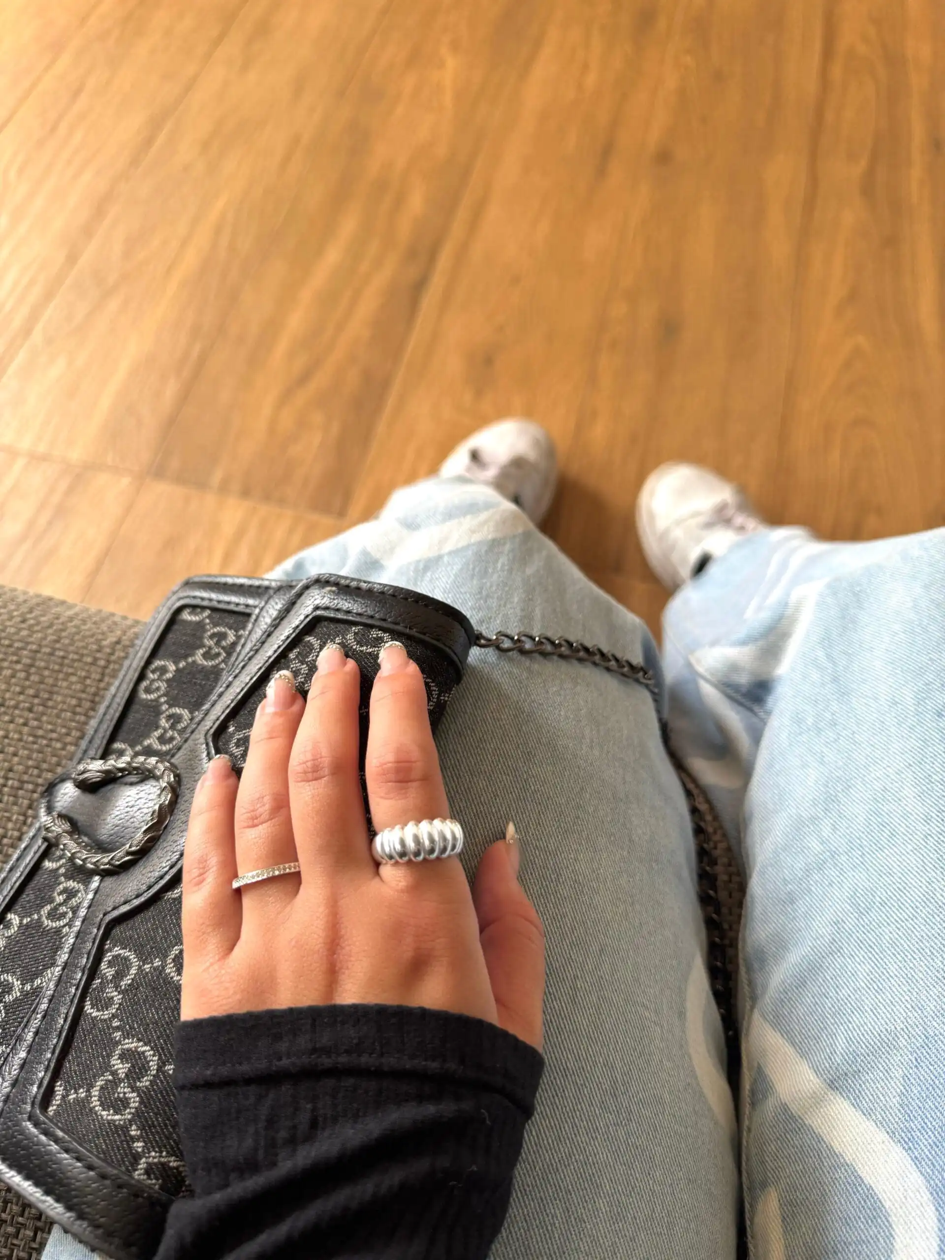 Anel Croissant Cheio