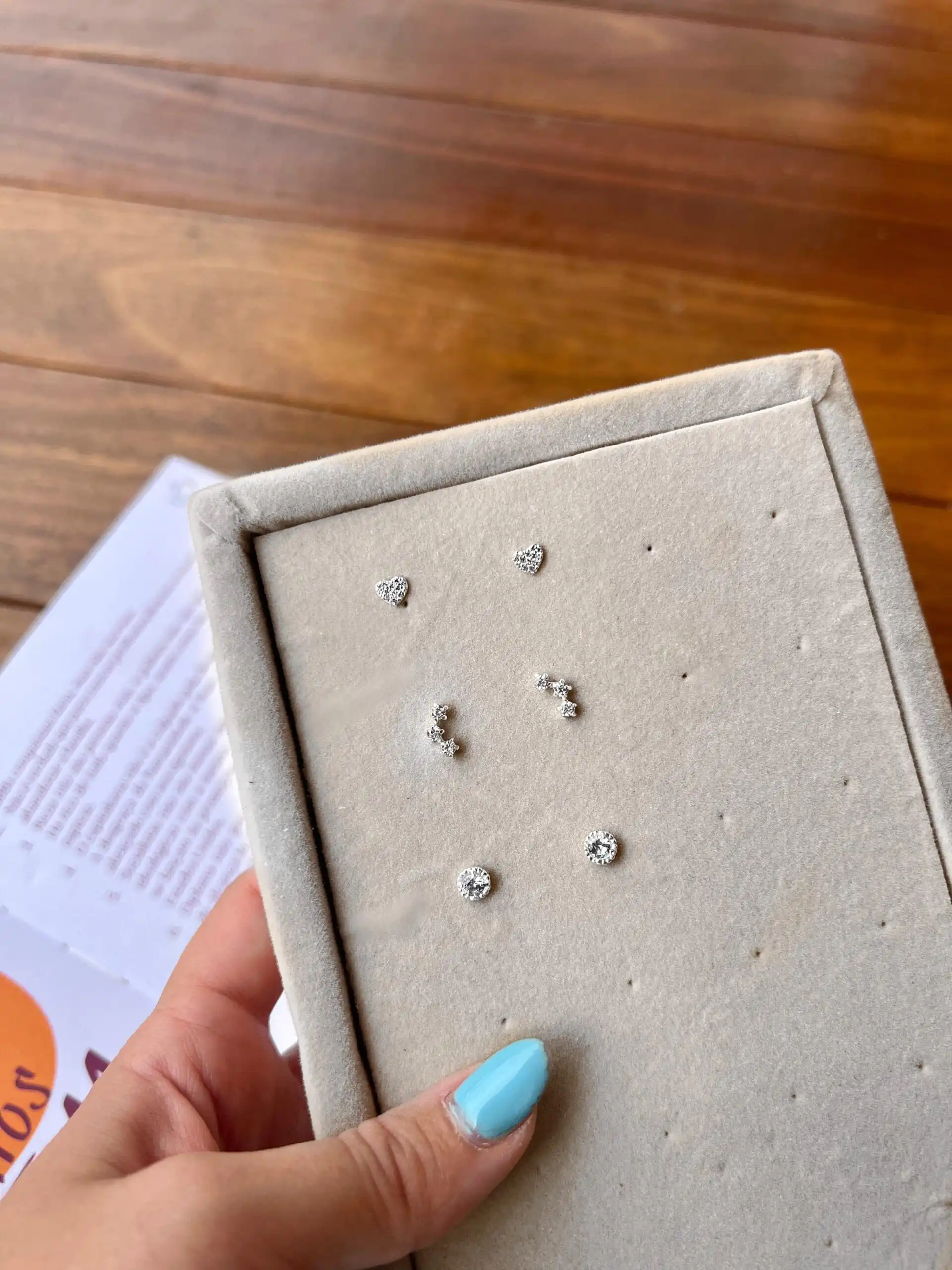 Brinquinho Coraçãozinho Cravej.