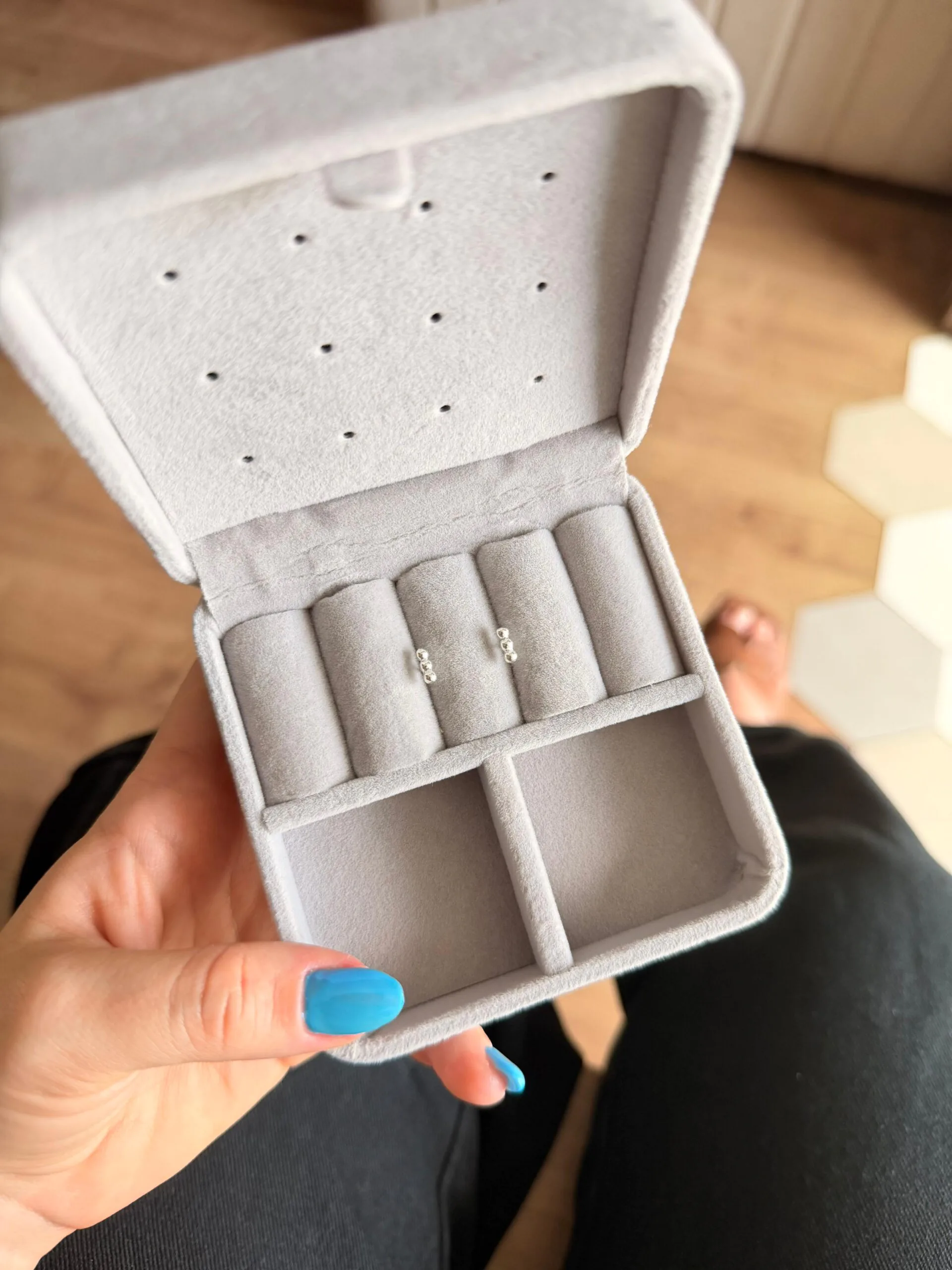 Brinco Três Bolinhas - Imagem 2