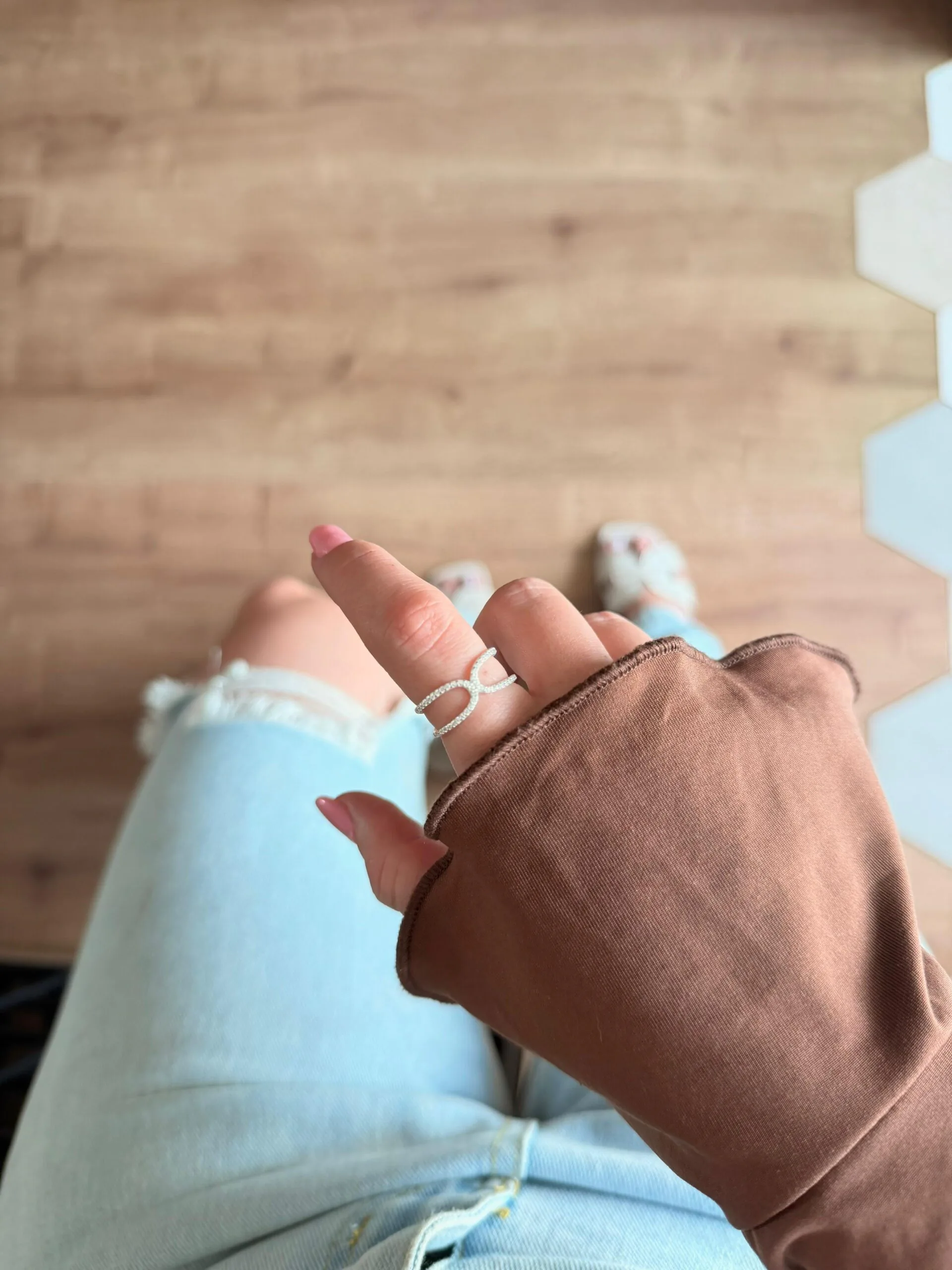 Anel Laço Duplo Cravej. - Imagem 2