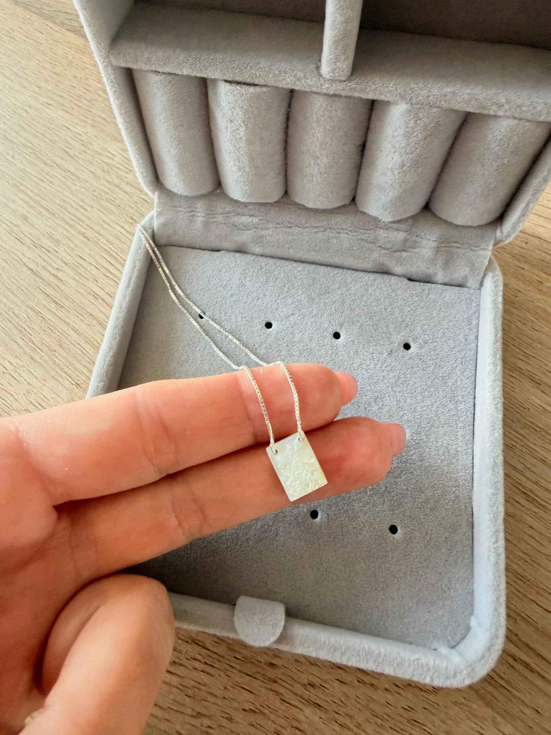 Colar São Jorge (Madrepérola) - Imagem 2