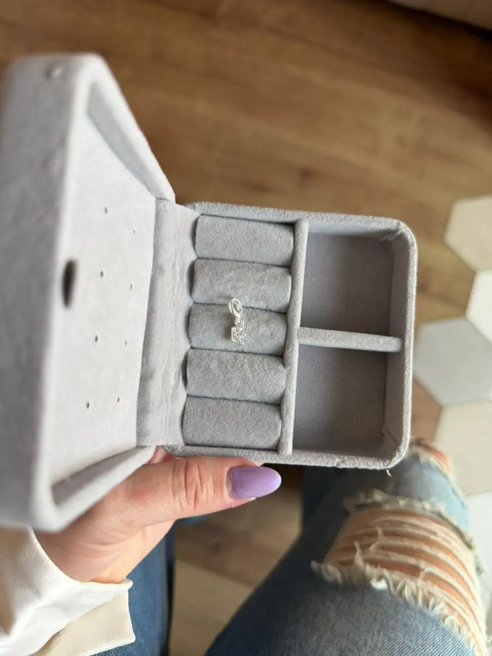 Berloque Coroa Cravej. - Imagem 2